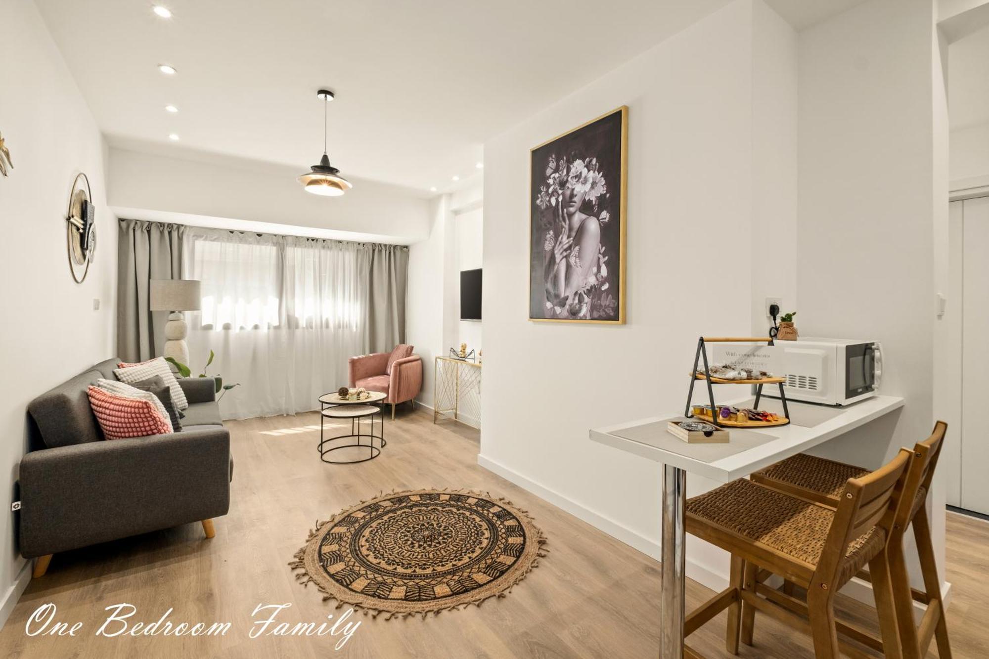 Lazuli Hermes Aparthotel